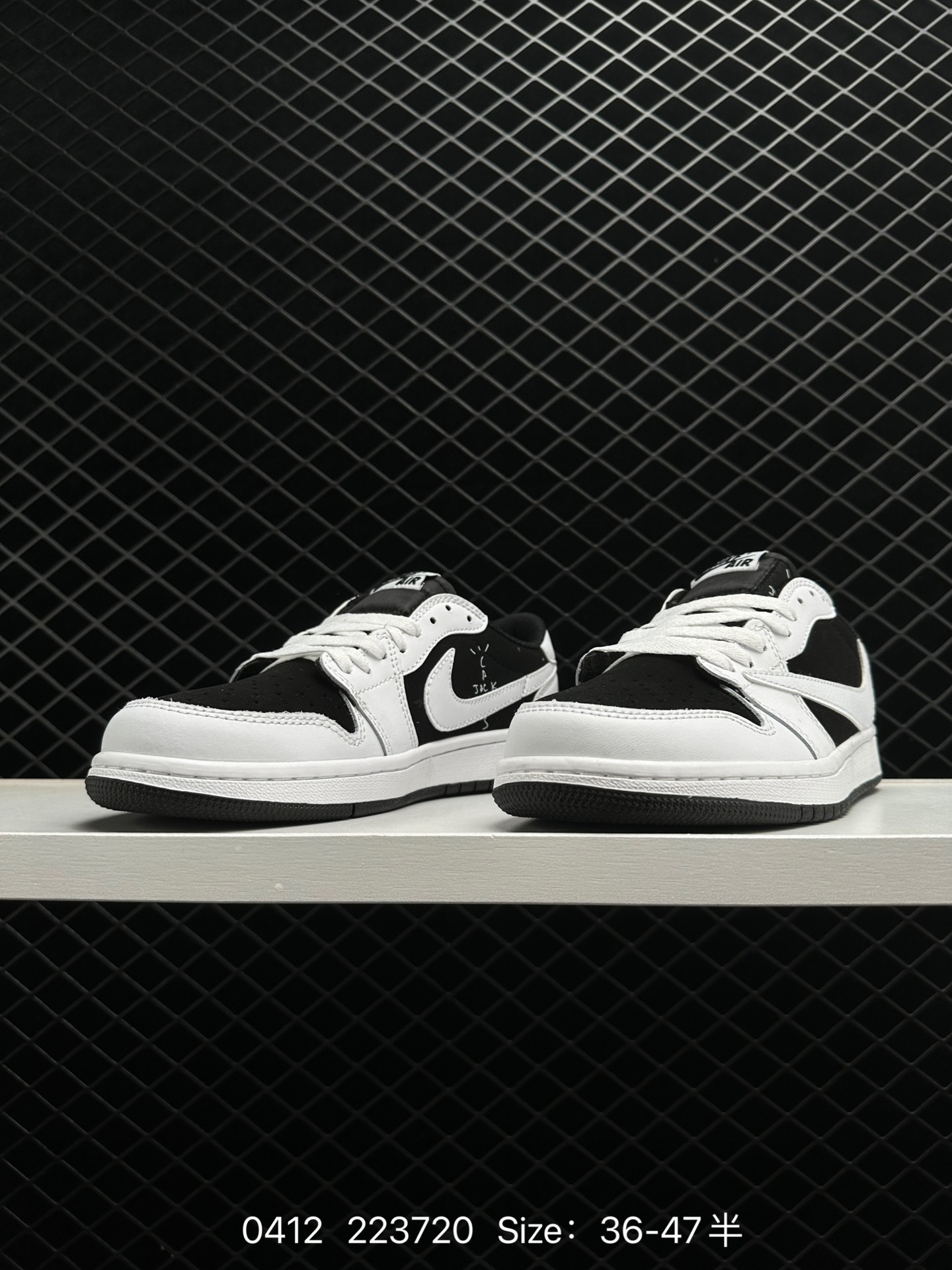 Fragment x Travis Scott x Air Jordan 1 Low